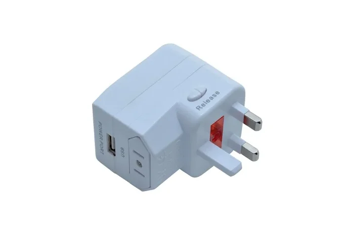 Baladéo Adaptador Viaje Universal con USB Miles TRA027